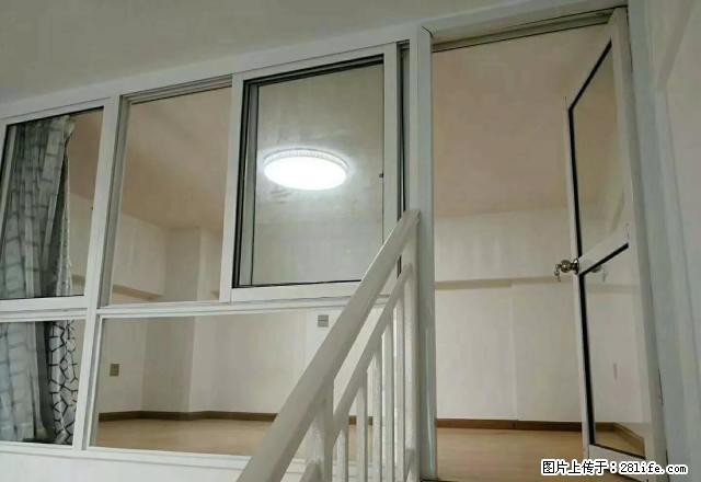 百树单身公寓有阁楼温馨出租2万1年 - 房屋出租 - 房屋租售 - 临沧分类信息 - 临沧28生活网 lincang.28life.com