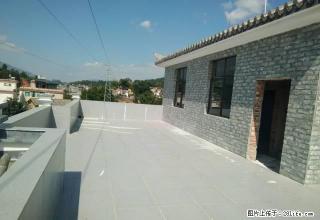 忙令路边带铺面可做办公400多平米整租10万一年 - 临沧28生活网 lincang.28life.com