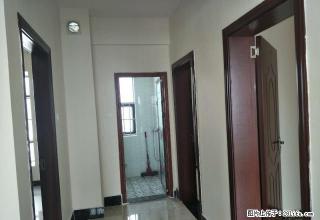 带全套家电家具天豪国际140平米3室2厅2卫2600/月 - 临沧28生活网 lincang.28life.com