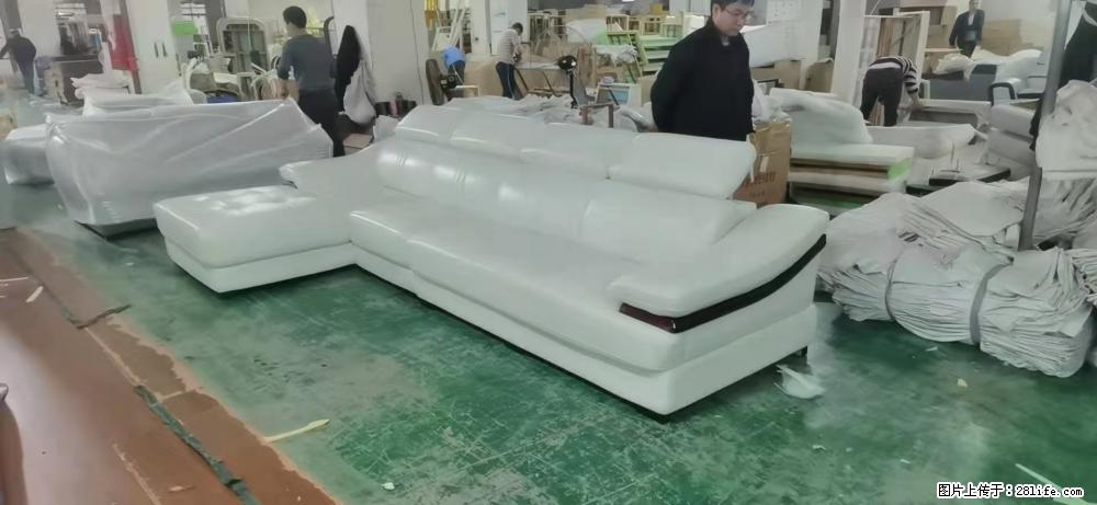 【大厂仿真皮沙发】实木框架,高回弹海绵45密度。全新包装,质量非常好,3.6米右贵妃 - 各类家具 - 居家生活 - 临沧分类信息 - 临沧28生活网 lincang.28life.com